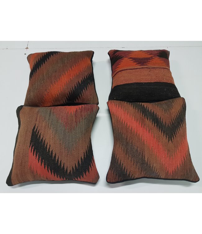 4x kelim kussens 40x40 cm met vulling