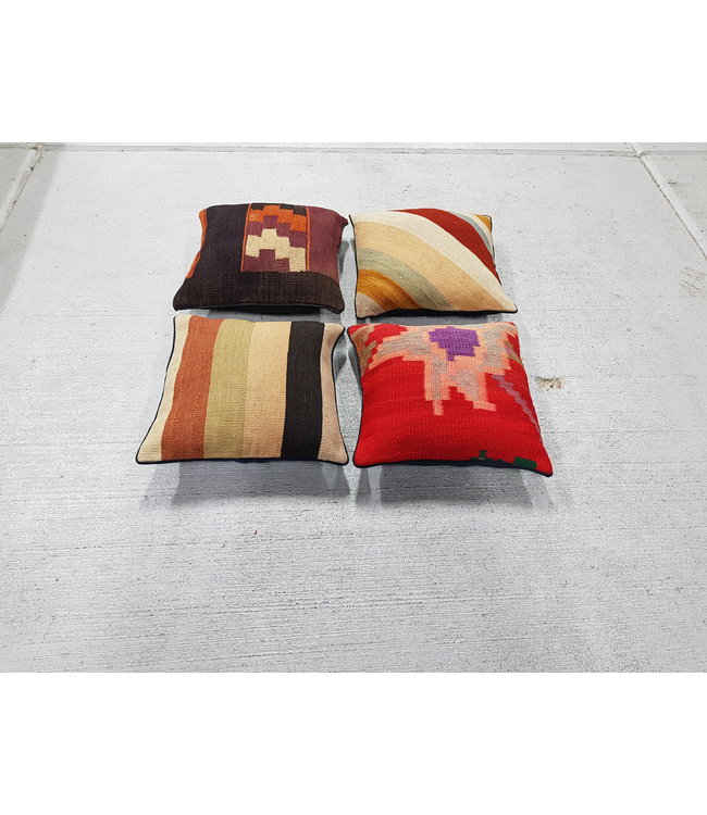 4x kelim kussens 40x40 cm met vulling