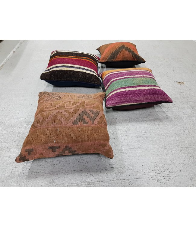 4x kelim kussens 40x40 cm met vulling