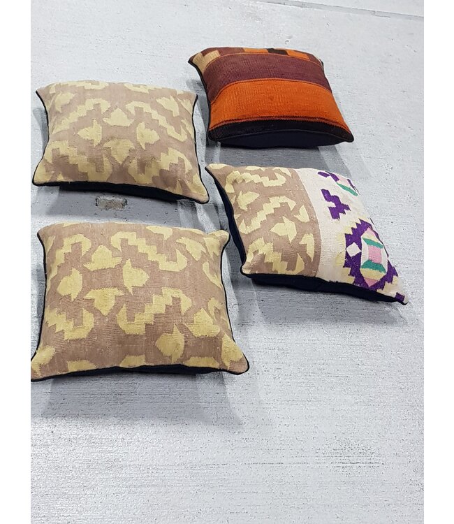 4x kilim cushions ca 40x40 cm with filling