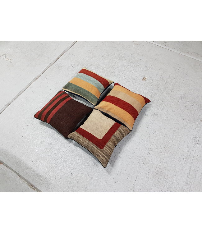 4x modern kelim kussens 40x40 cm met vulling