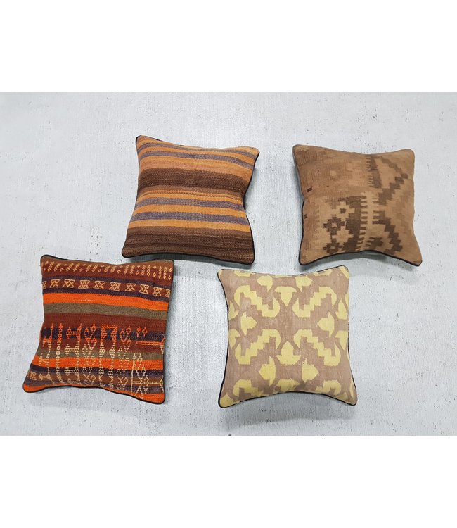 4x kelim kussens 40x40 cm met vulling