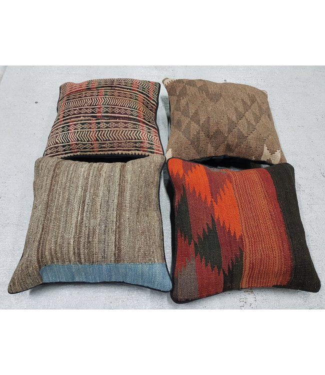 4x kelim kussens 40x40 cm met vulling