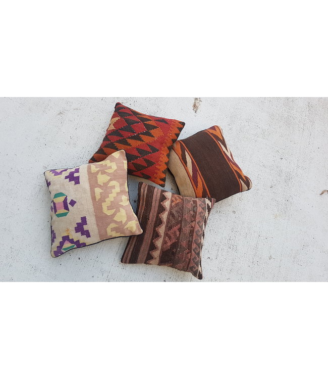 4x kilim cushions ca 40x40 cm with filling