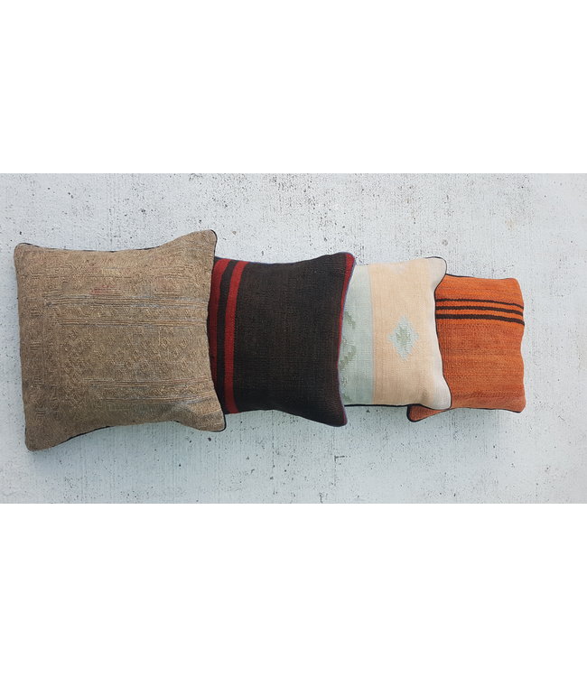 4x kelim kussens 40x40 cm met vulling