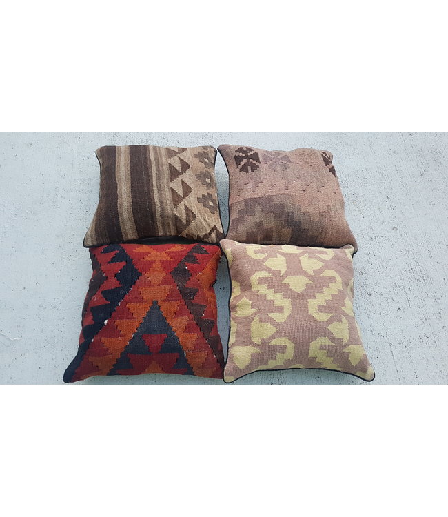 4x kelim kussens 40x40 cm met vulling