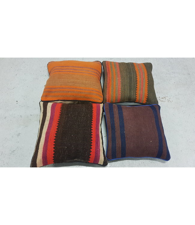 vintage 4x unike vintage kelim kussens met vulling  40x40 cm