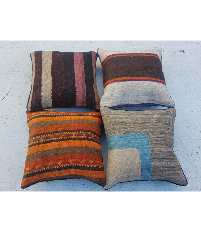 vintage 4x unike vintage kelim kussens met vulling  40x40 cm