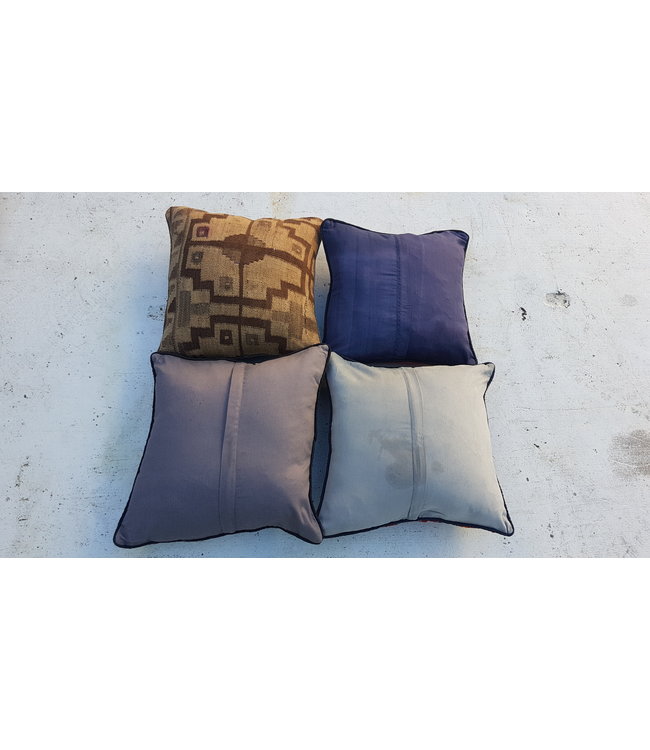 vintage 4x unike vintage kelim kussens met vulling  40x40 cm