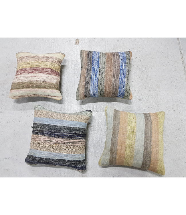 4x modern kelim kussens 50x50 cm met vulling
