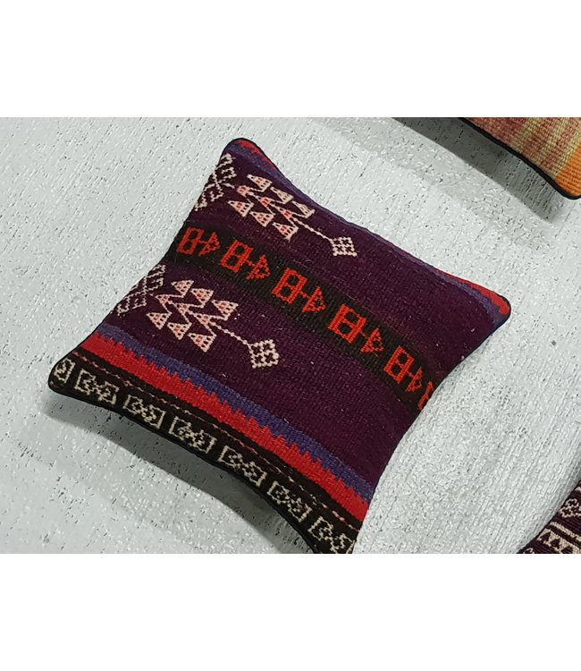 4x kilim cushions ca 32x32 cm with filling