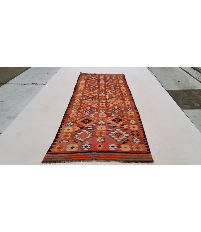 Vintage kelim rug 337x132 cm