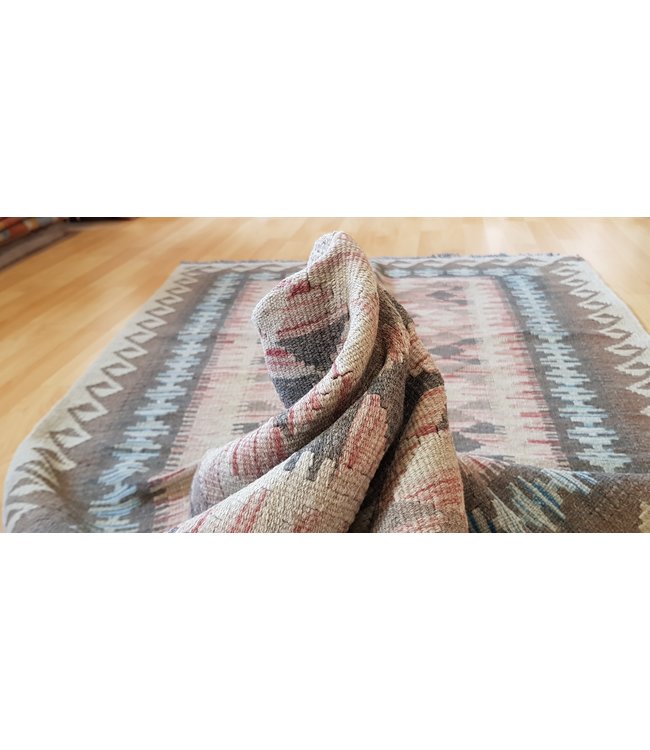 6'9 x 3'3) Feet   kelim rug 206 x 101 cm