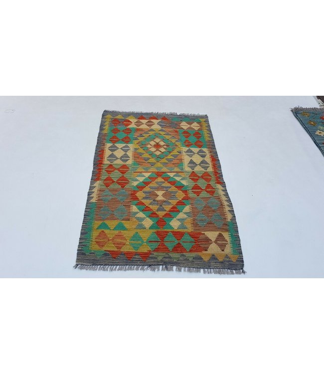 kelim rug 3.11 x 2.7 ( 120 x 80 cm)