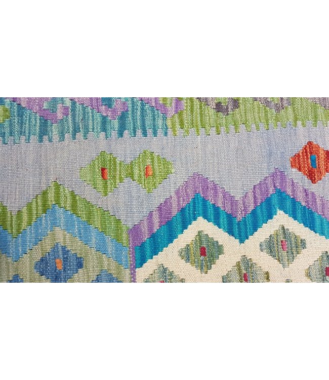 kelim rug 4'2 x 2'7 (127 x 80 cm)