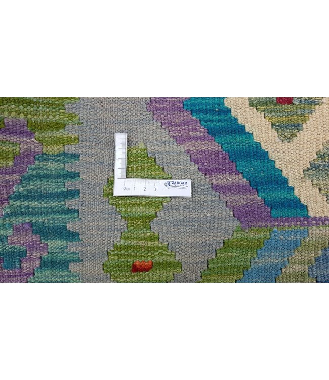 kelim rug 4'2 x 2'7 (127 x 80 cm)