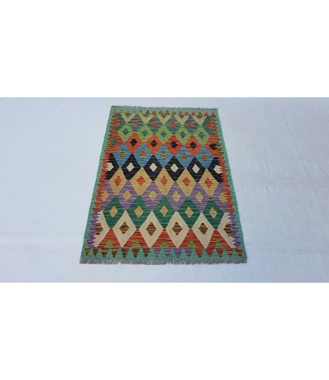 kelim rug  4'9 x 3'3 (145 x 100 cm)