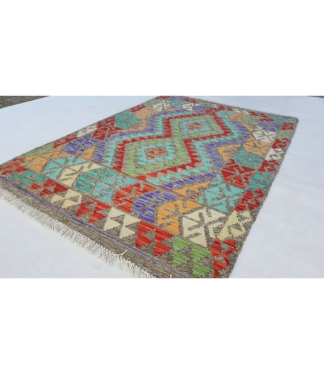 kelim rug 4'10 x 3'3 (149 x 100 cm)