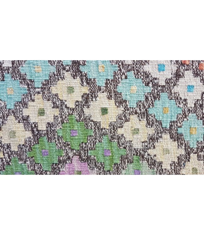 kelim rug 55' x 3'3 (154 x 100 cm)