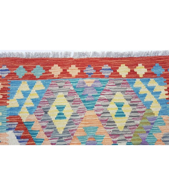 kelim rug 4'9 x 3'4 (145 x 102 cm)