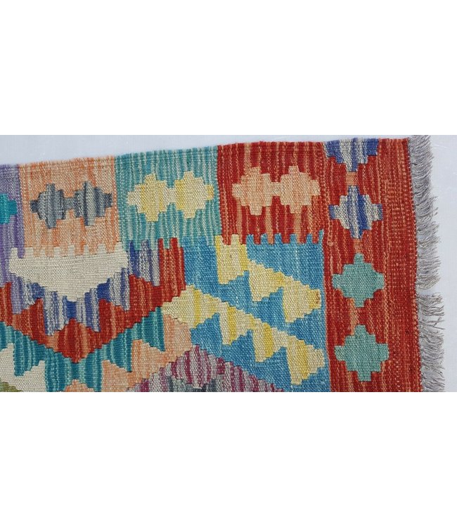 kelim rug 4'9 x 3'4 (145 x 102 cm)