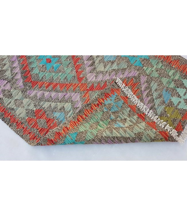 kelim rug 4' x 2'11 (124 x 91 cm)