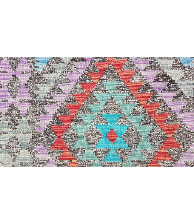 kelim rug 4' x 2'11 (124 x 91 cm)