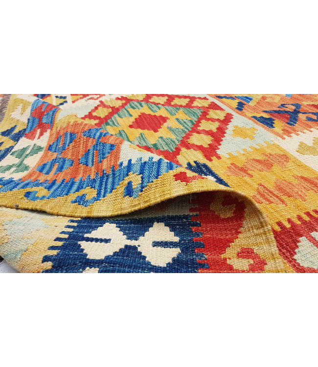 exclusife  kelim rug    292x206 cm