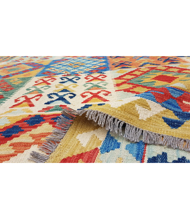 exclusife  kelim rug    292x206 cm