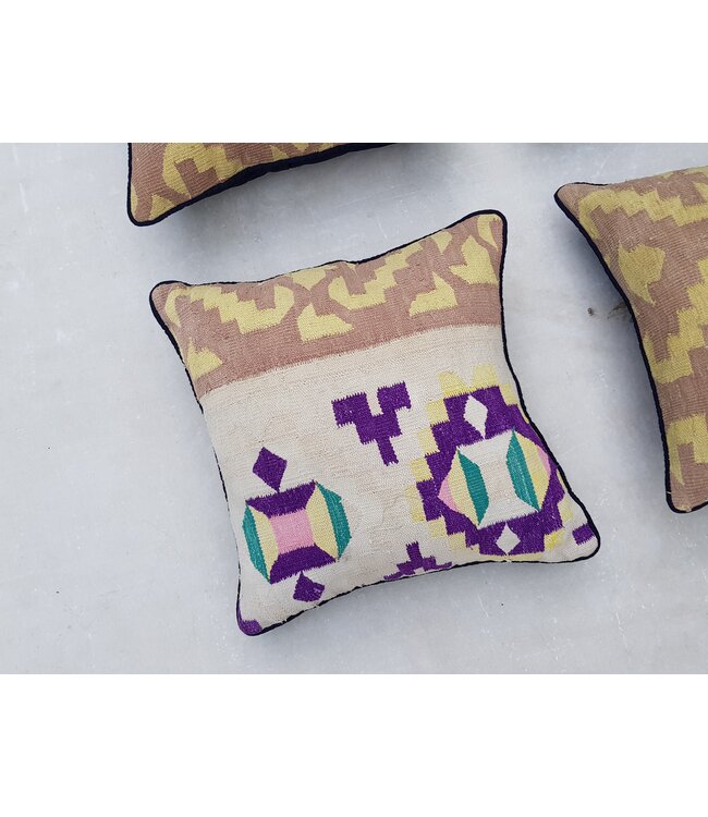 4x kilim cushions ca 40x40 cm with filling