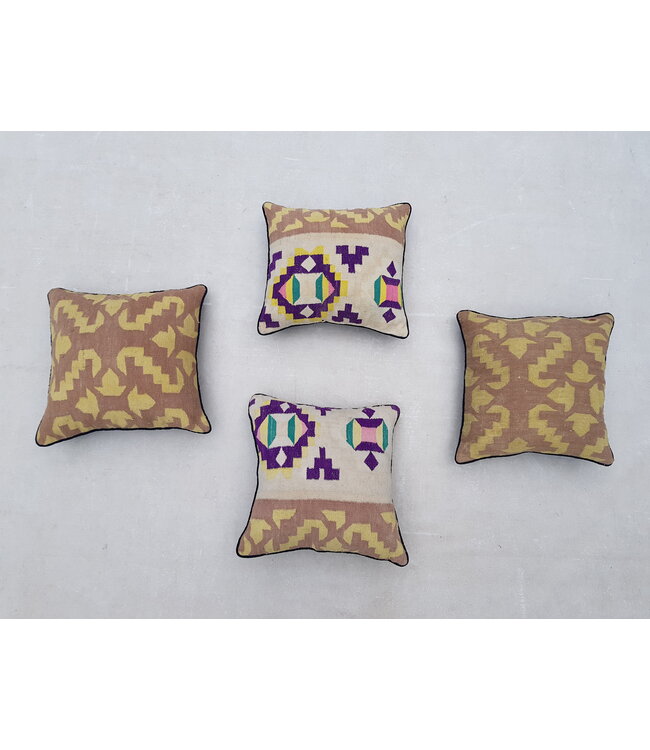 4x kelim kussens 40x40 cm met vulling