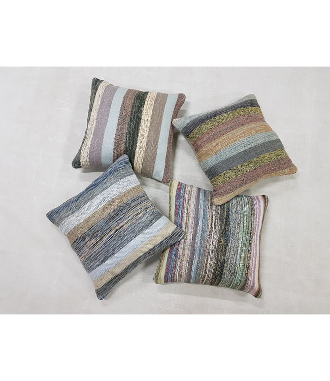 4x modern kelim kussens 50x50 cm met vulling
