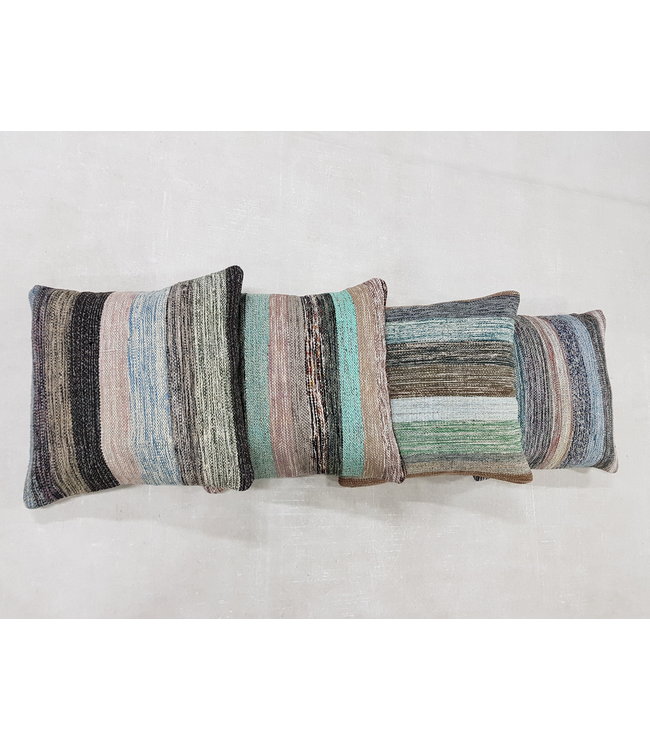 4x modern kelim kussens 50x50 cm met vulling