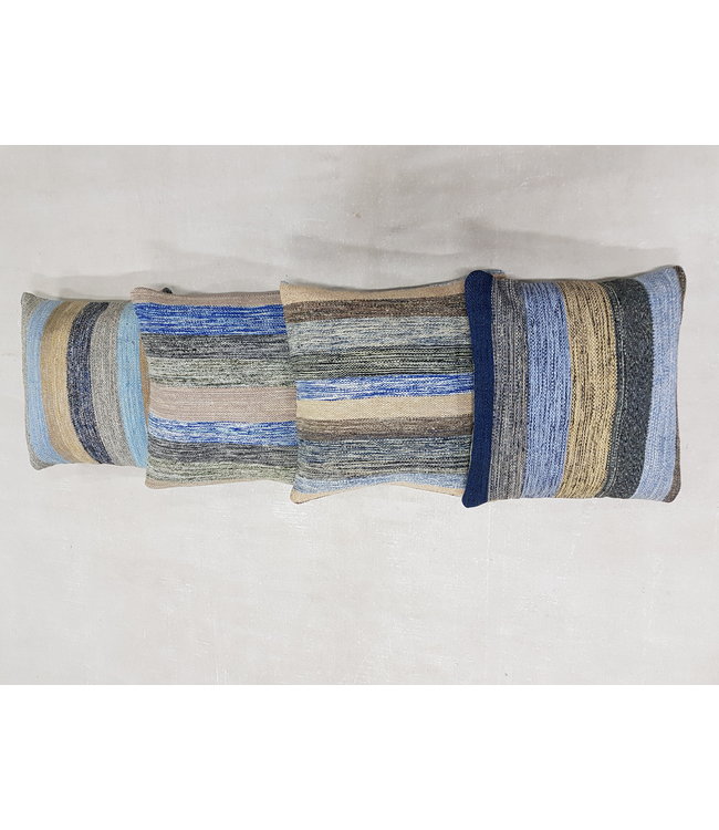 4x modern kelim kussens 45x45 cm met vulling