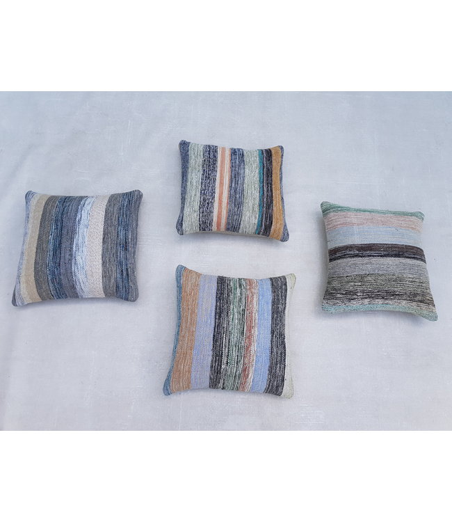 4x modern kelim kussens 50x50 cm met vulling