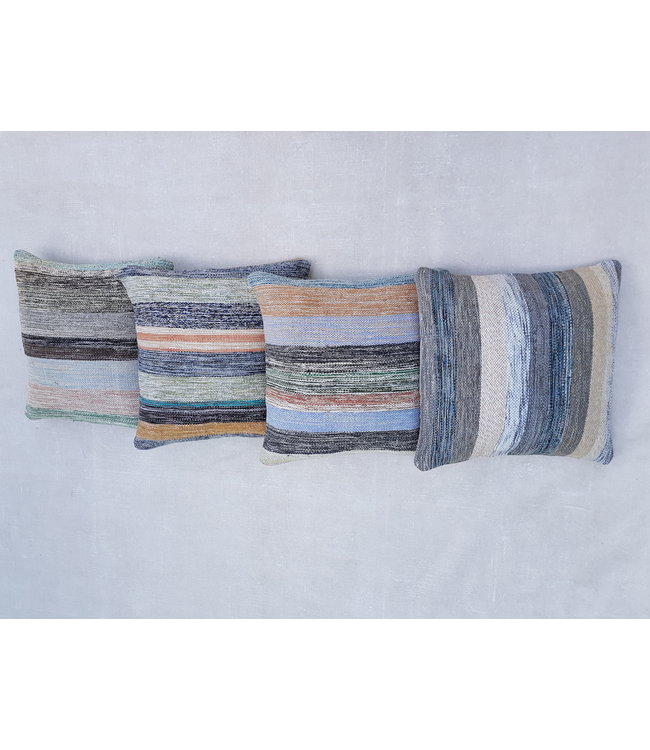 4x modern Kelim Kissen 50x50 cm mit Füllung