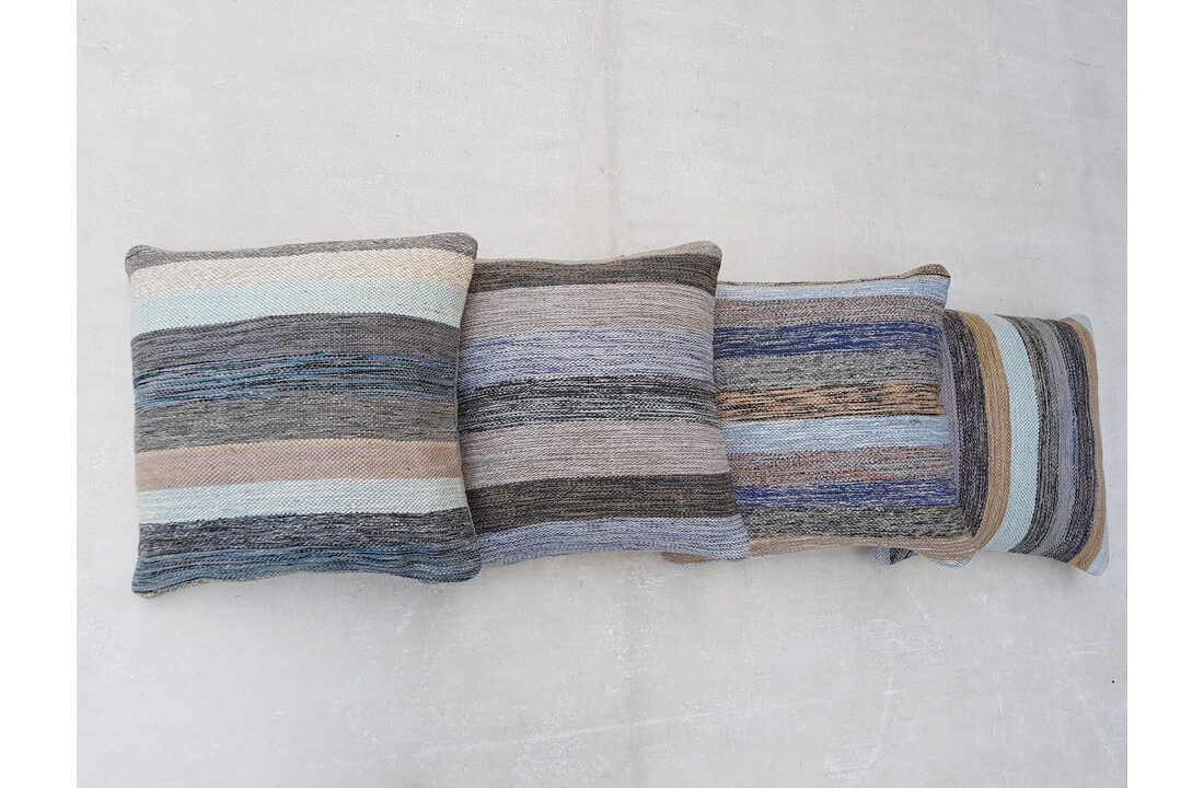 4x unike moderne kelim kussens met vulling ca 50x50 cm