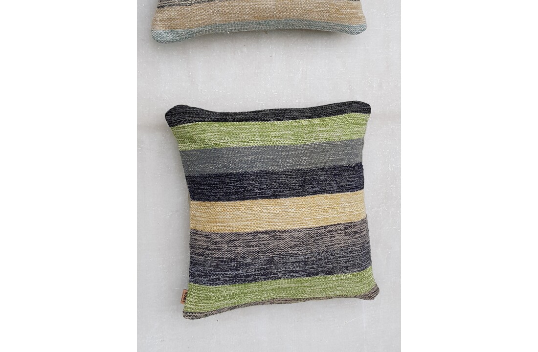 4x unike moderne kelim kussens met vulling ca 50x50 cm