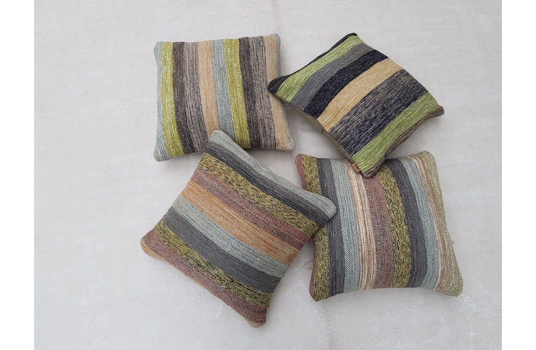 4x unike moderne kelim kussens met vulling ca 50x50 cm