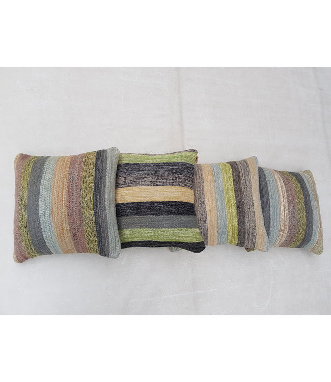 4x modern kelim kussens 50x50 cm met vulling