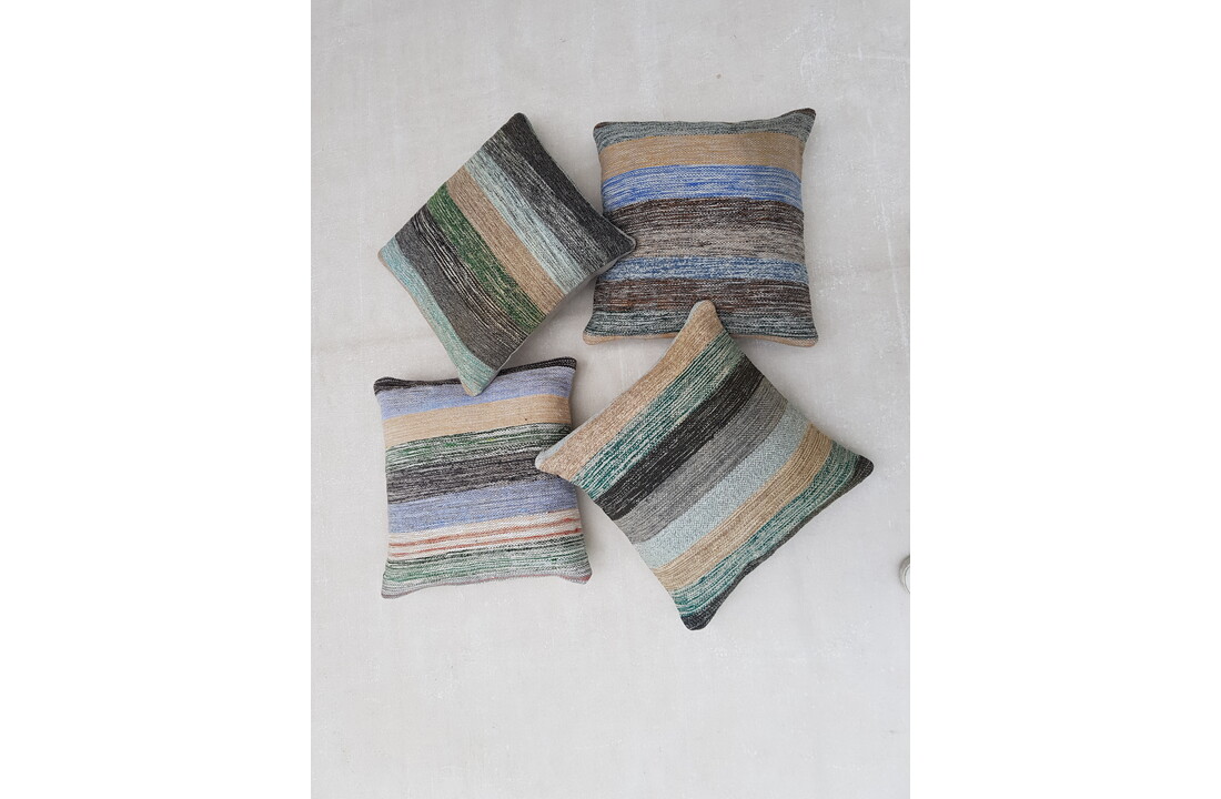 4x unike moderne kelim kussens met vulling ca 50x50 cm