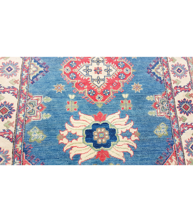 Hand knotted  5'3x4' wool kazak area rug  163x122 cm  Oriental carpet