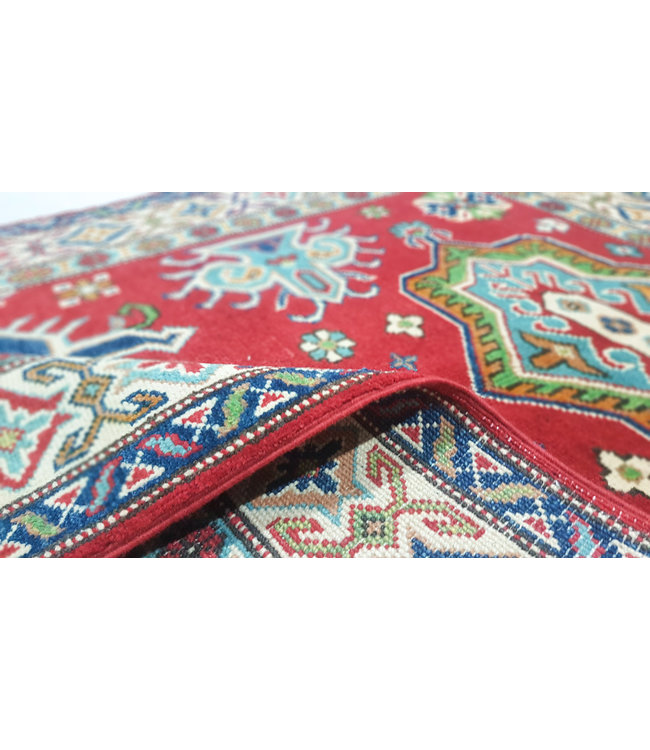 Hand knotted  5'7x4'0 wool kazak area rug  175x123 cm  Oriental carpet
