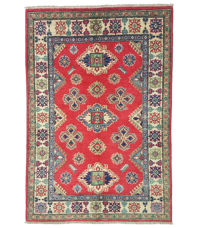 Hand knotted  5'6x3'9 wool kazak area rug  173x120 cm  Oriental carpet