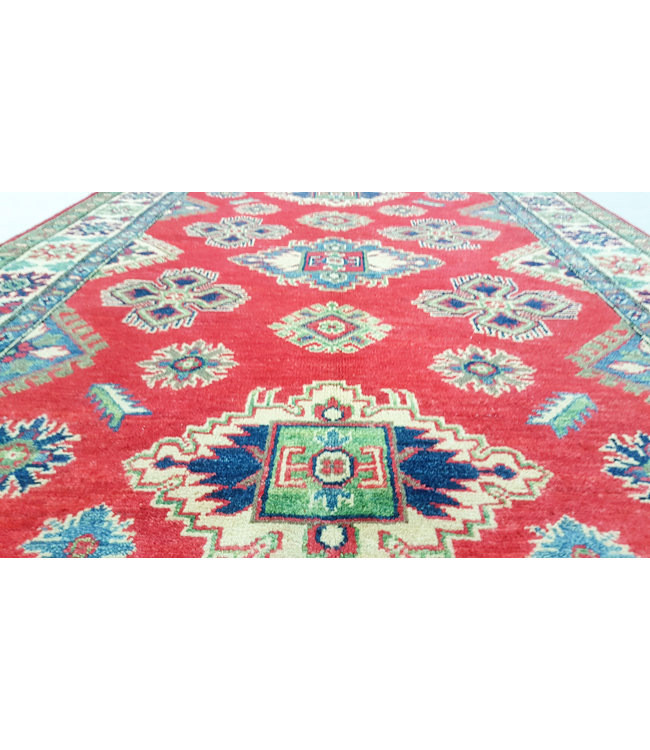 Hand knotted  5'6x3'9 wool kazak area rug  173x120 cm  Oriental carpet