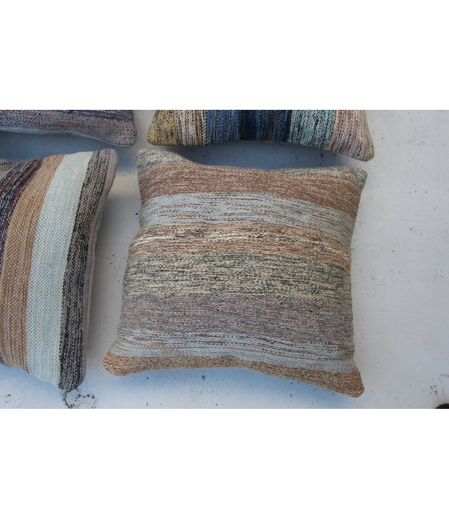 4x modern kelim kussens 50x50 cm met vulling