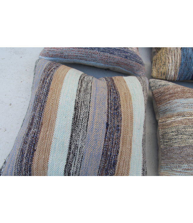 4x modern kelim kussens 50x50 cm met vulling