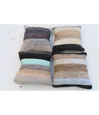 4x modern kelim kussens 50x50 cm met vulling