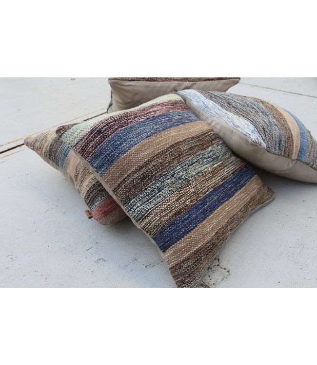 ​​4x modern kilim cushions 50x50 cm with filling