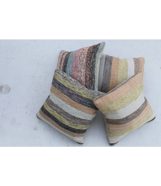 4x modern kelim kussens 50x50 cm met vulling